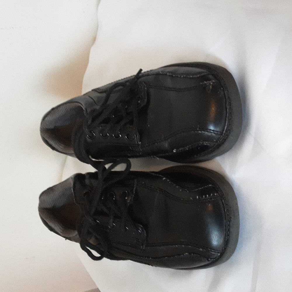 TKS BLACK LEATHER SHOES FOR BOYS SIZE  3